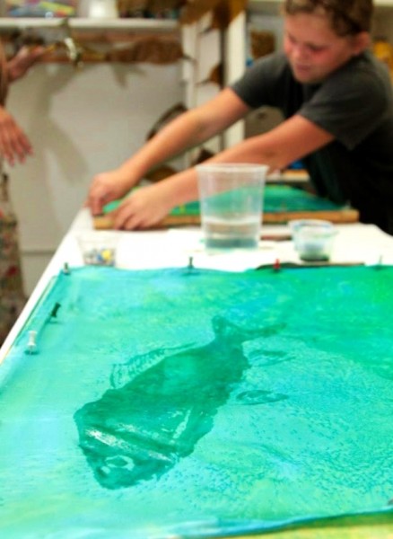 Clothing artist Reem Khalil teaches silk painting Saturday, Jan. 17, at the Pacific Marine Mammal Center beginning at 9 a.m. A tour and viewing of live sea lions is included. Cost is $15 for kids ages 6-up, and $20 for adults. Register at www.LOCAarts.org or call (949)363-4700