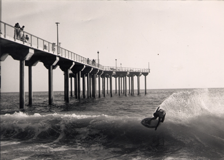 The Aliso Pier during a Victoria skimboard contest in the late ‘90s.