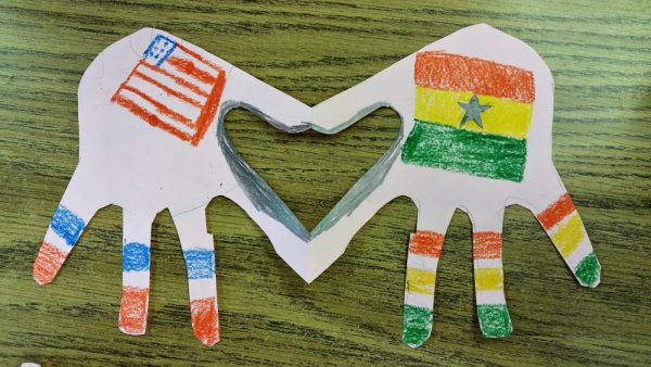 El Morro fourth-graders cut out and colored handprints to show their love for their penpals in Ghana. Photo courtesy of Heather Besecker.