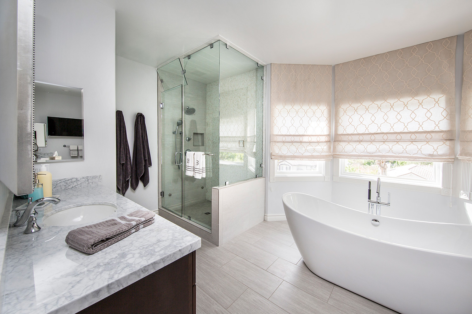 Tailored to Your Desires: Limitless Possibilities of Custom Bathroom Makeovers